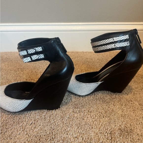 Pour la Victoire wedges - size 7 - Picture 2 of 6